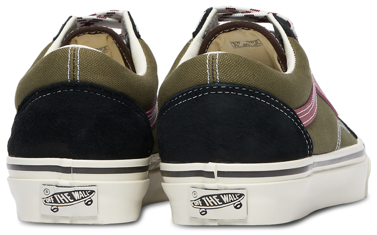 Vans Old Skool Image 3 of 5. Tap to open photo gallery.