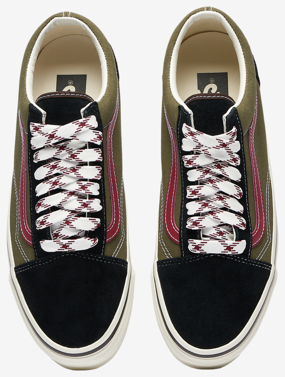 Vans Old Skool Image 4 of 5. Tap to open photo gallery.