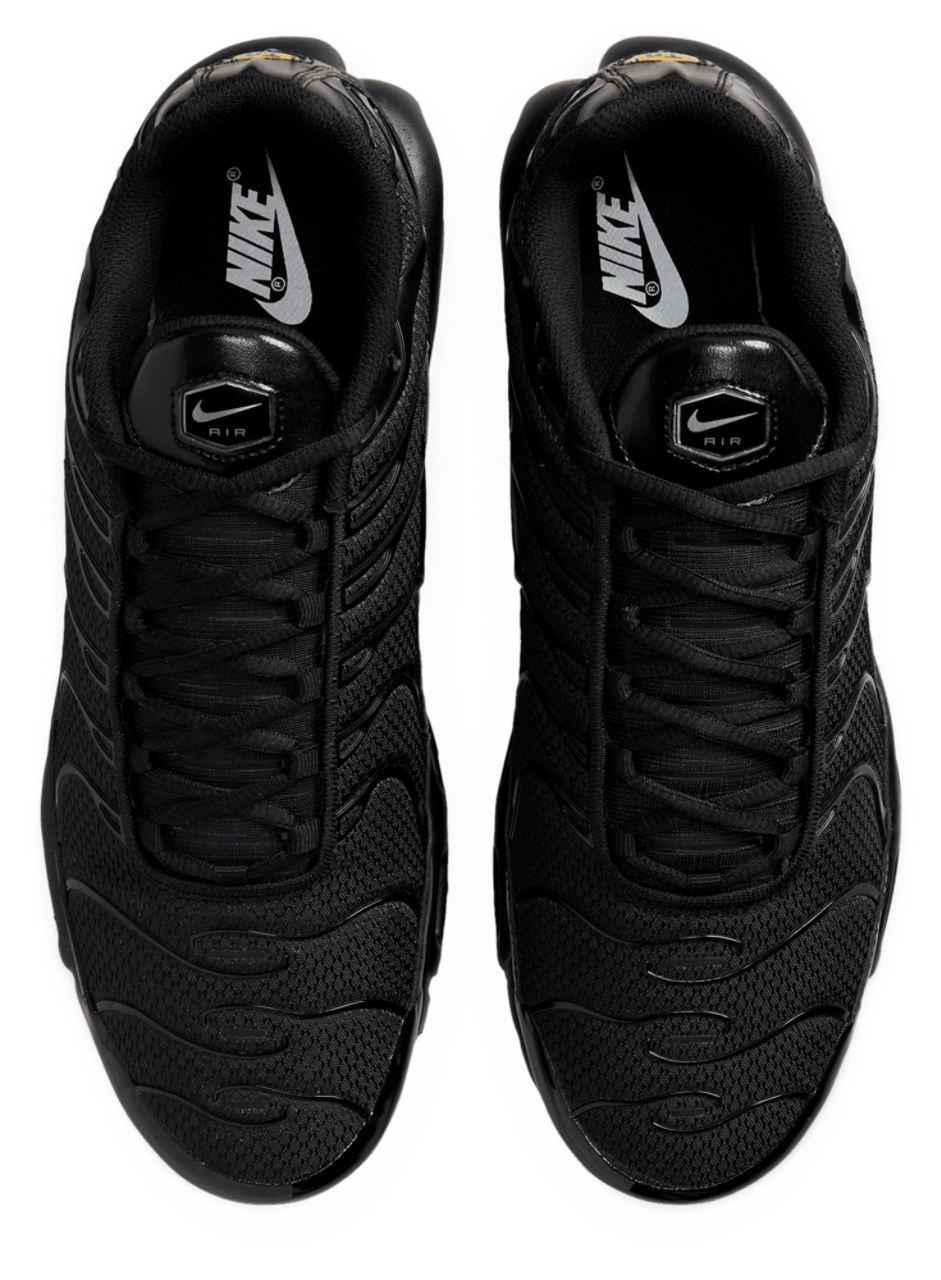 Nike Air Max Plus Image 4 of 10. Tap to open photo gallery.