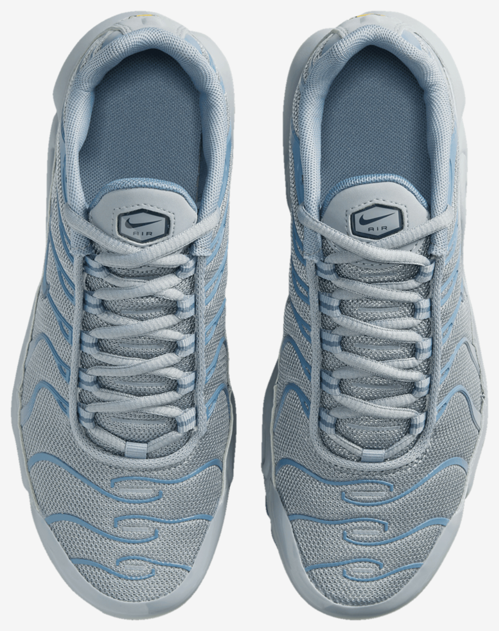 Nike Air Max Plus Image 4 of 8. Tap to open photo gallery.