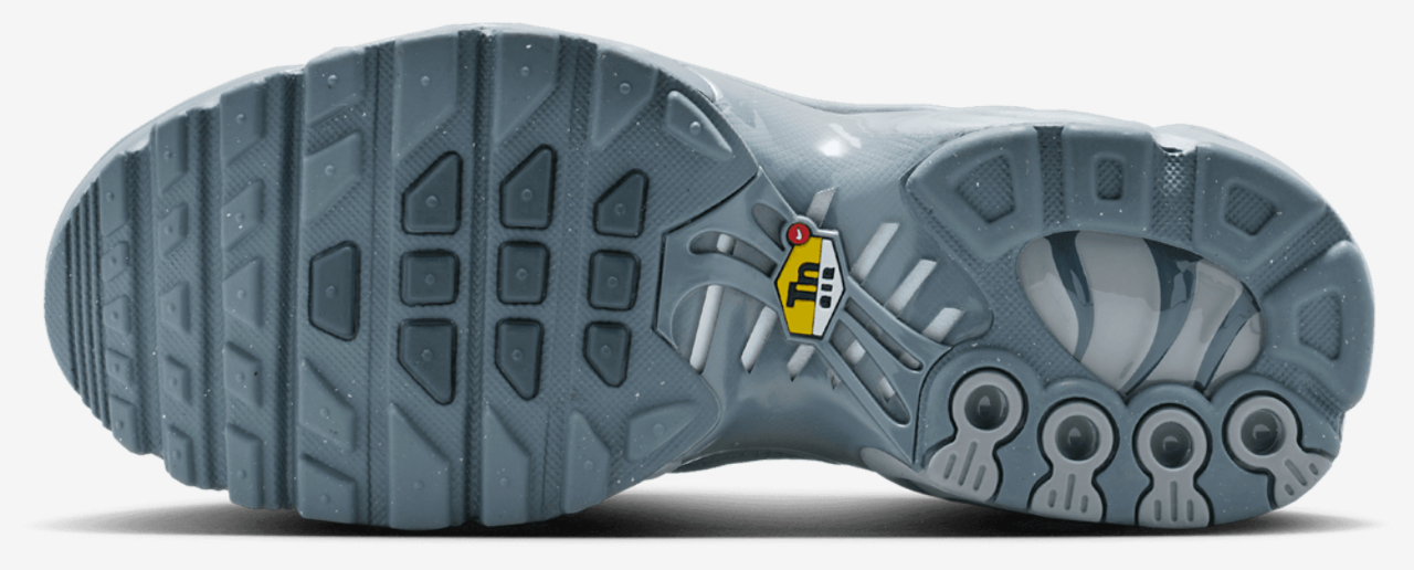 Nike Air Max Plus Image 5 of 8. Tap to open photo gallery.