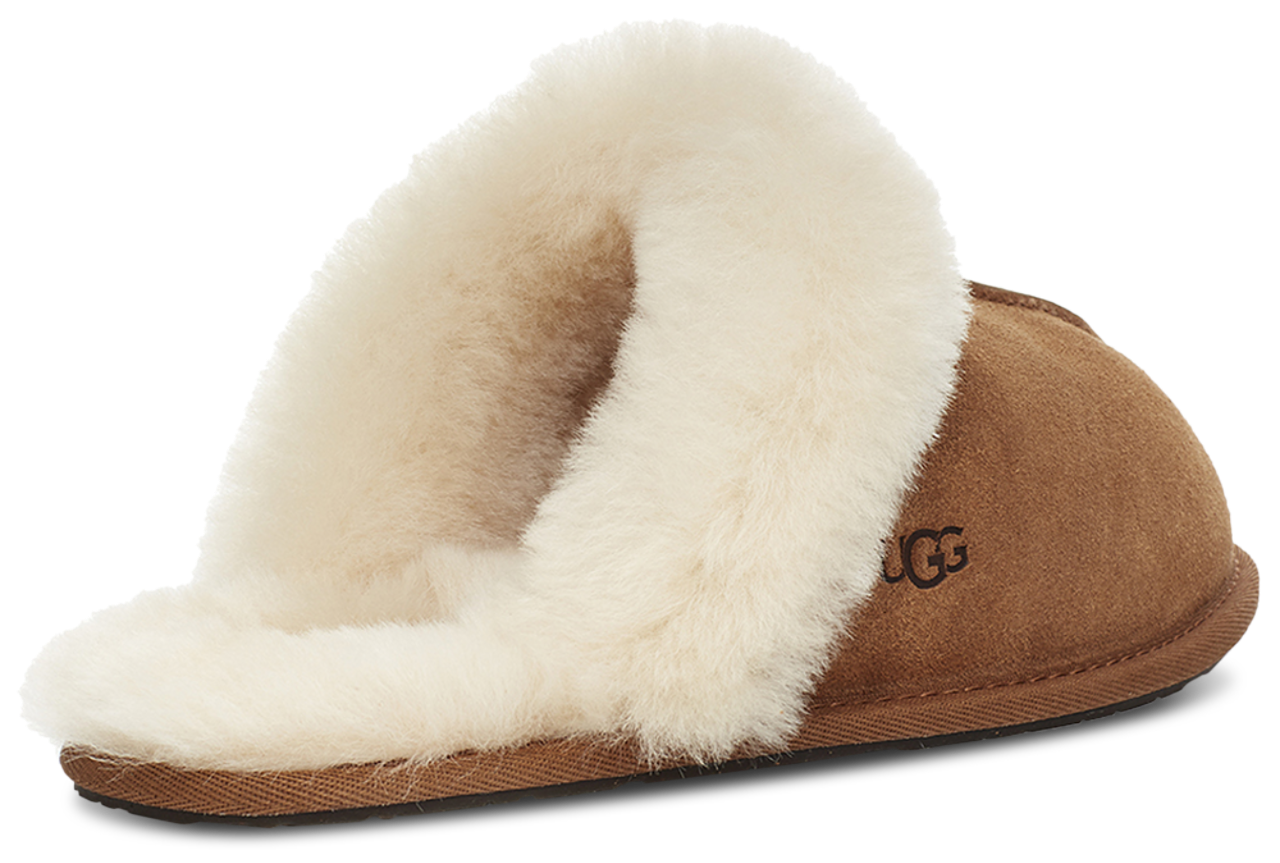 UGG Scuffette II Image 3 of 6. Tap to open photo gallery.