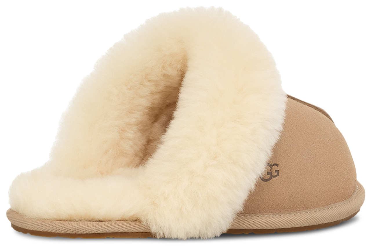 UGG Scuffette II Image 3 of 6. Tap to open photo gallery.