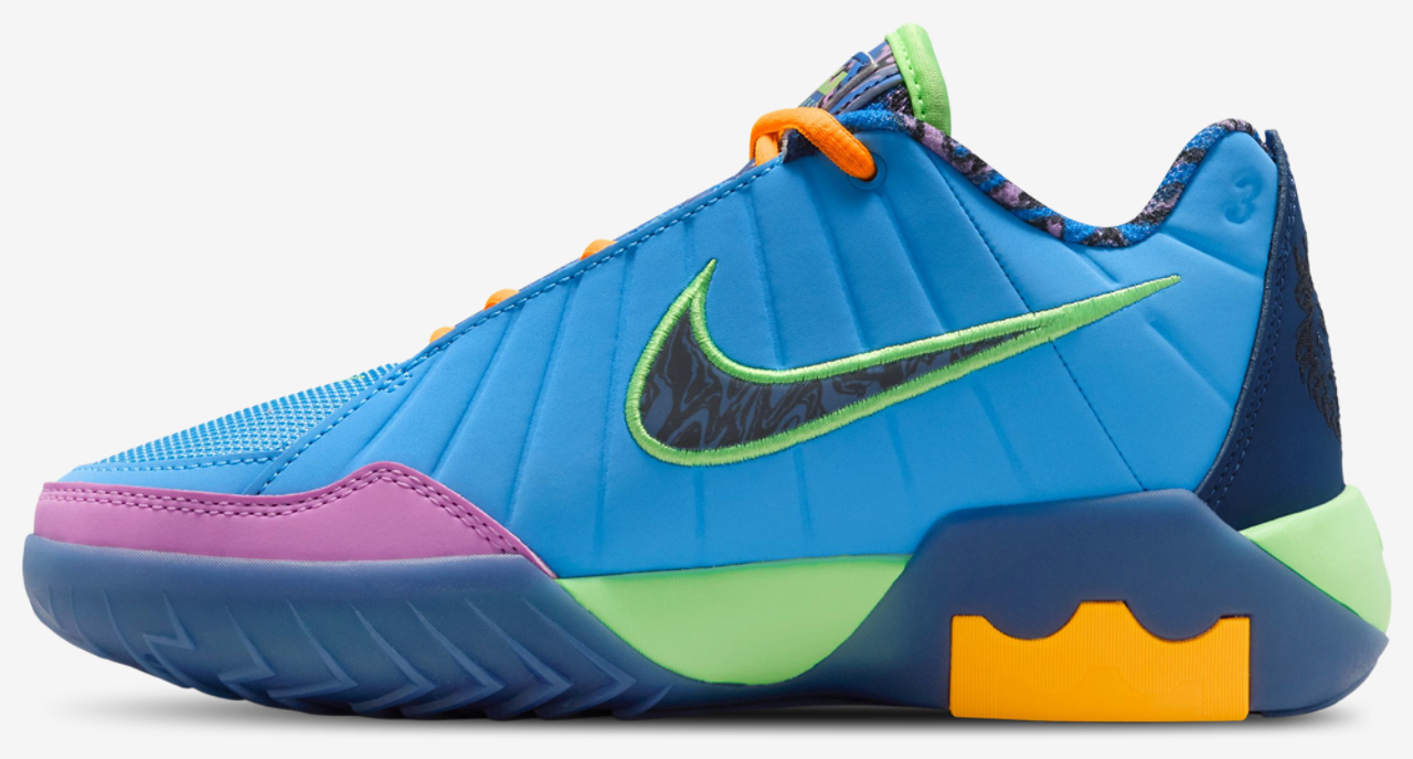 Nike LeBron Witness IX SE Image 2 of 5. Tap to open photo gallery.