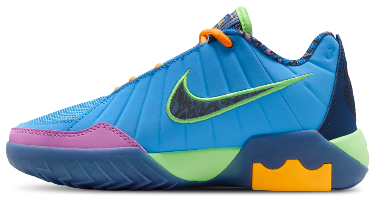 Nike LeBron Witness IX SE Image 2 of 5. Tap to open photo gallery.