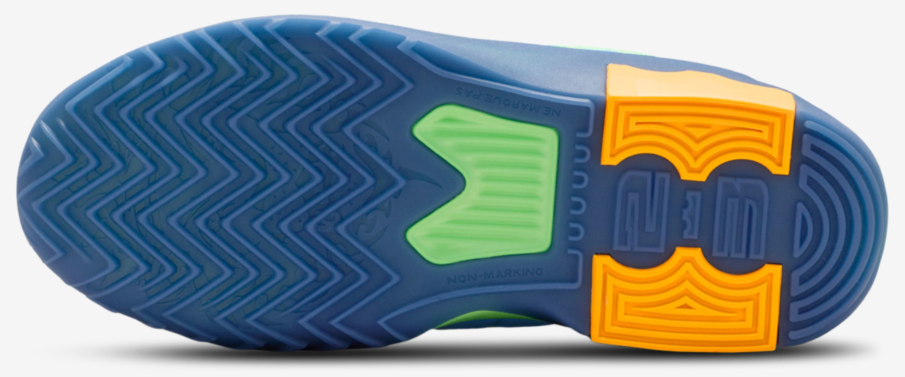 Nike LeBron Witness IX SE Image 5 of 5. Tap to open photo gallery.