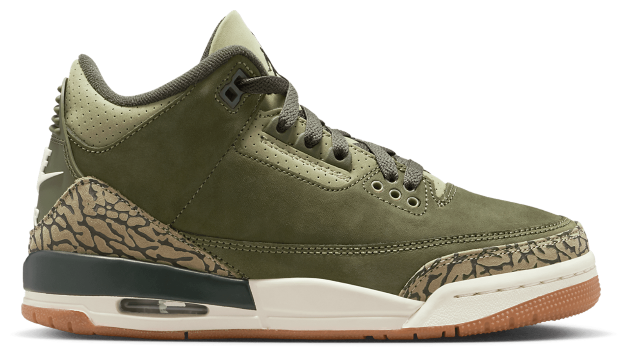 Jordan Retro 3 Image 1 of 8. Tap to open photo gallery.