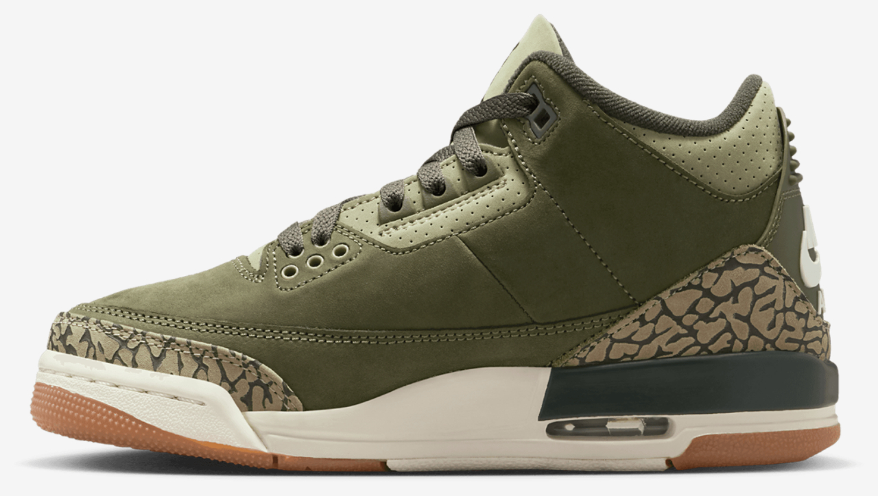 Jordan Retro 3 Image 2 of 8. Tap to open photo gallery.
