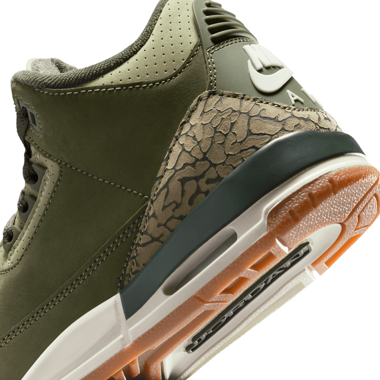 Jordan Retro 3 Image 8 of 8. Tap to open photo gallery.