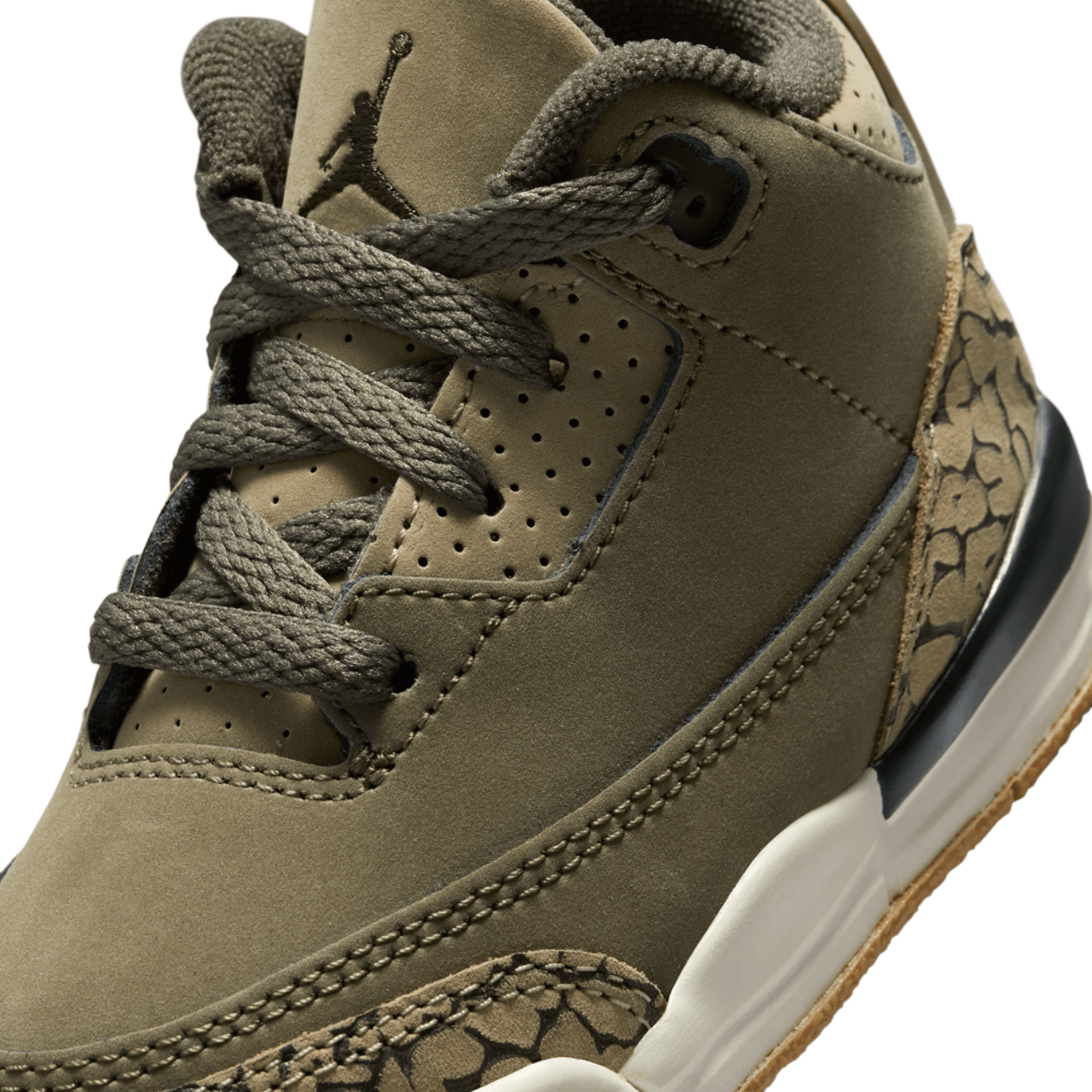 Jordan Retro 3 Image 7 of 7. Tap to open photo gallery.