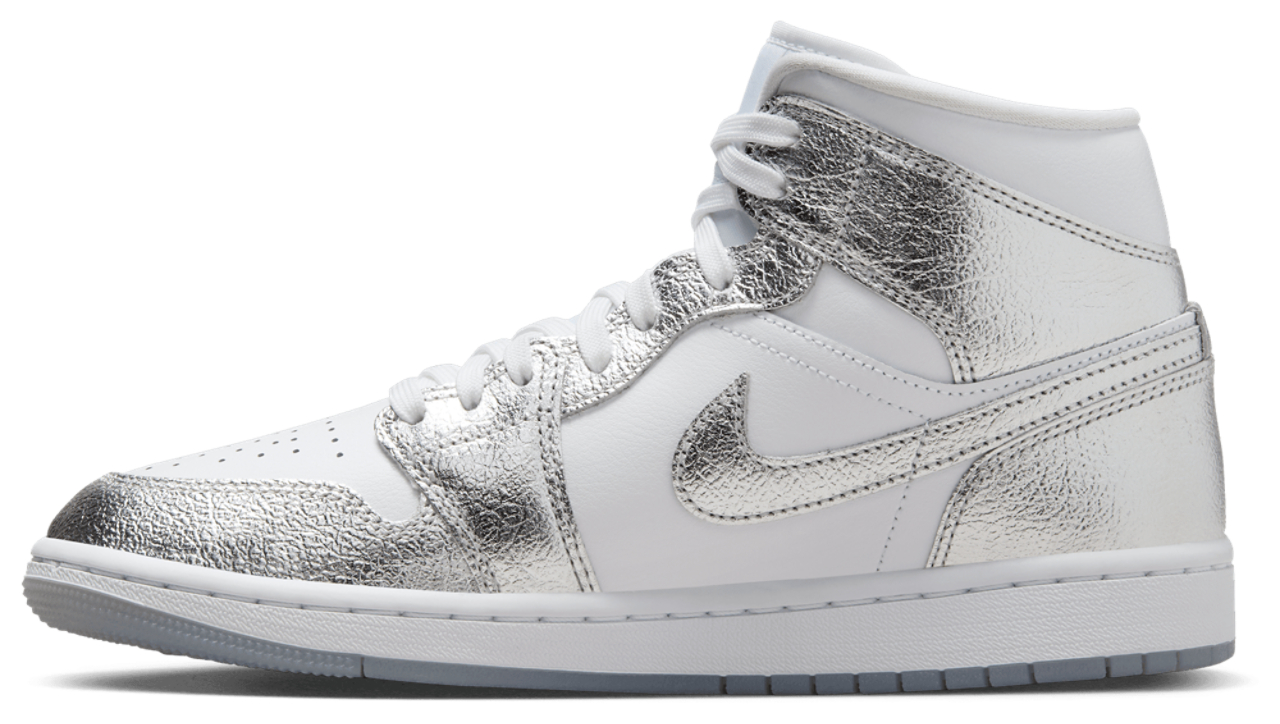 Jordan Jordan 1 Mid SE  Image 2 of 5. Tap to open photo gallery.