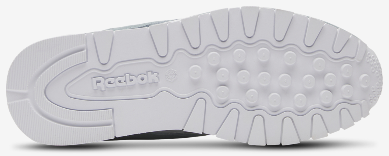 Reebok Classic Nylon Image 4 of 4. Tap to open photo gallery.
