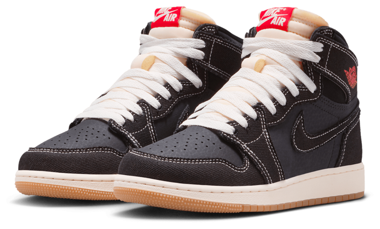 Jordan Retro 1 High OG  Image 6 of 9. Tap to open photo gallery.