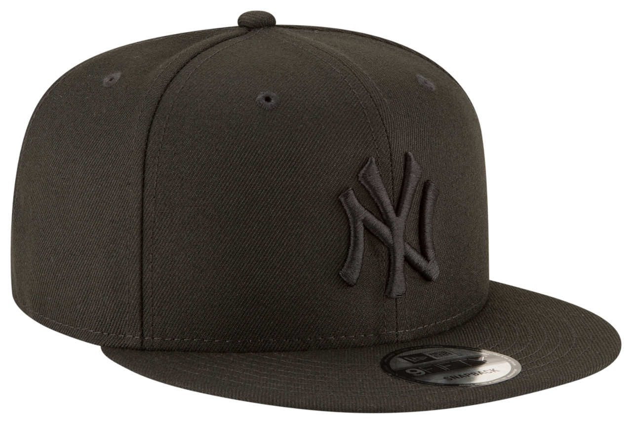 New Era Yankees BOB Snapback Cap Image 4 of 7. Tap to open photo gallery.