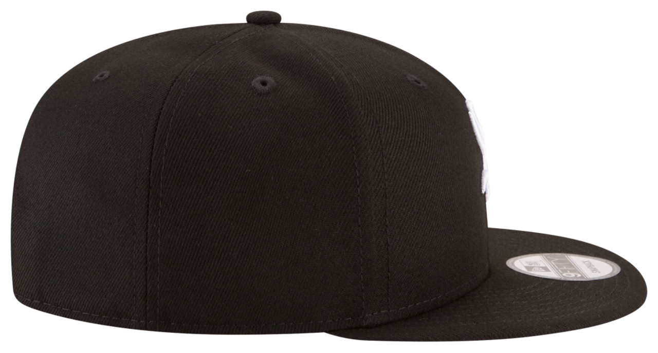 New Era MLB 9Fifty Snapback Cap Image 4 of 6. Tap to open photo gallery.