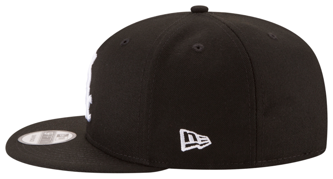 New Era MLB 9Fifty Snapback Cap Image 5 of 6. Tap to open photo gallery.