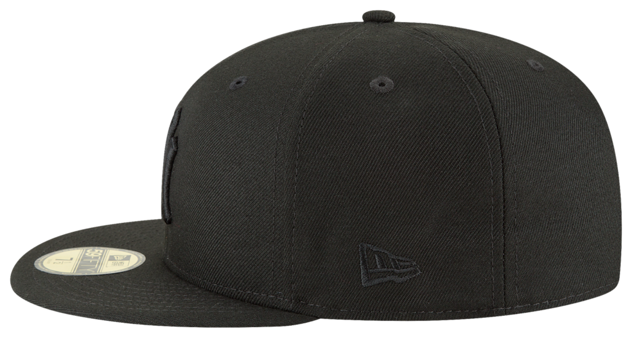 New Era Yankees 59Fifty Cap Image 6 of 7. Tap to open photo gallery.