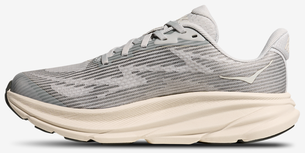 HOKA Clifton 9 Image 2 of 5. Tap to open photo gallery.