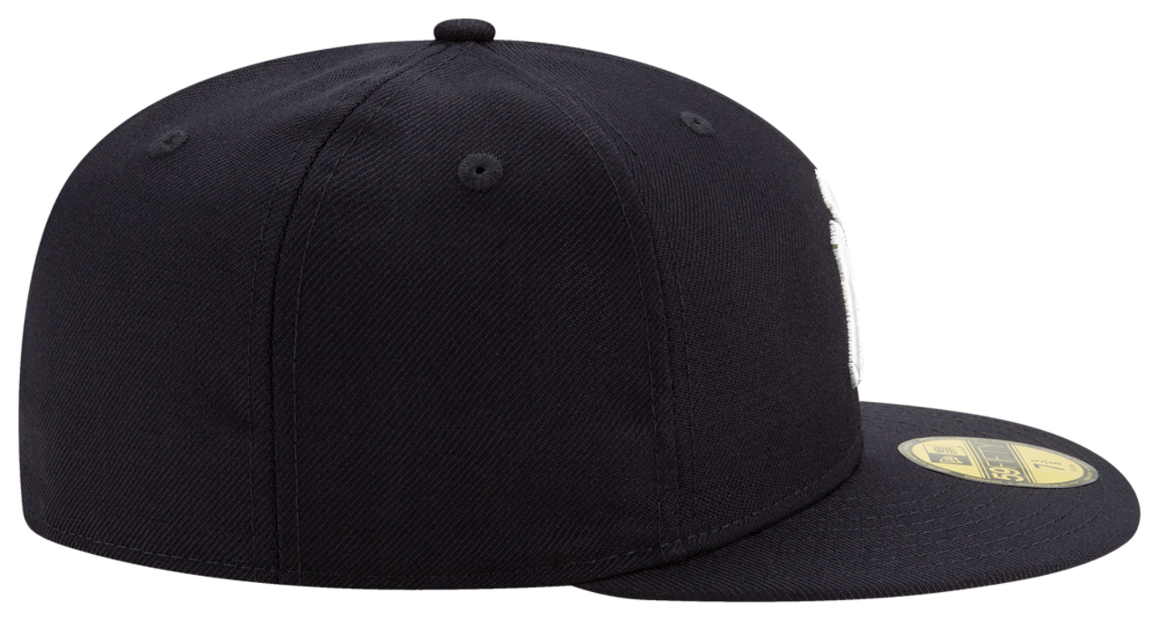New Era MLB 59Fifty World Series 2000 Patch Image 6 of 8. Tap to open photo gallery.
