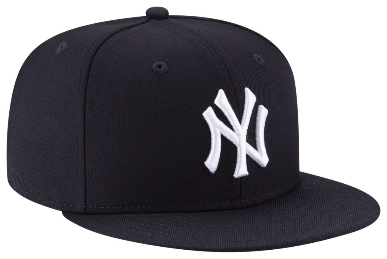 New Era Yankees 59Fifty Basic Cap Image 4 of 7. Tap to open photo gallery.