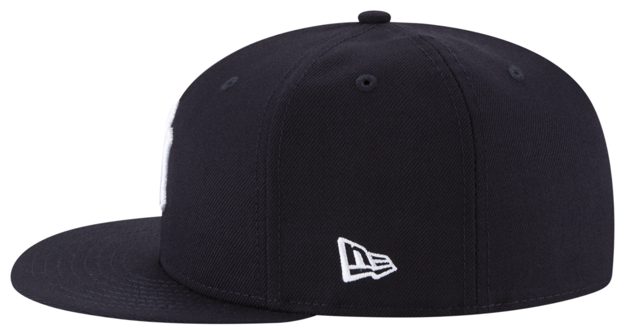New Era Yankees 59Fifty Basic Cap Image 5 of 7. Tap to open photo gallery.