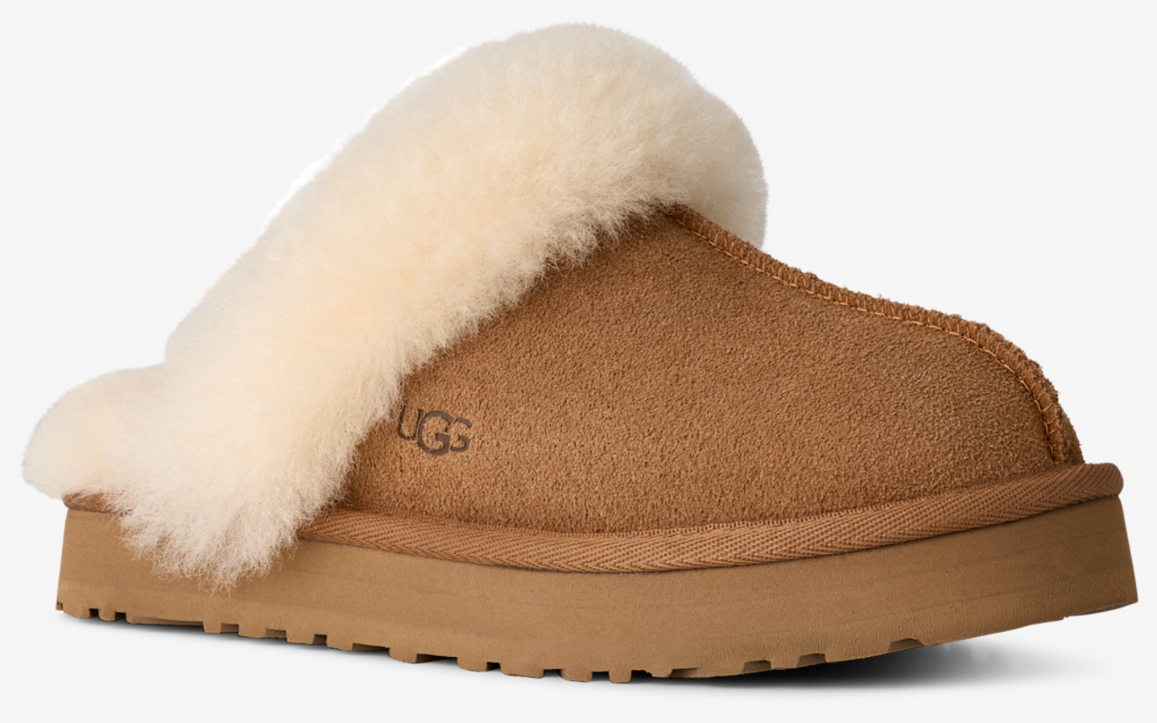 UGG Disquette Image 1 of 4. Tap to open photo gallery.