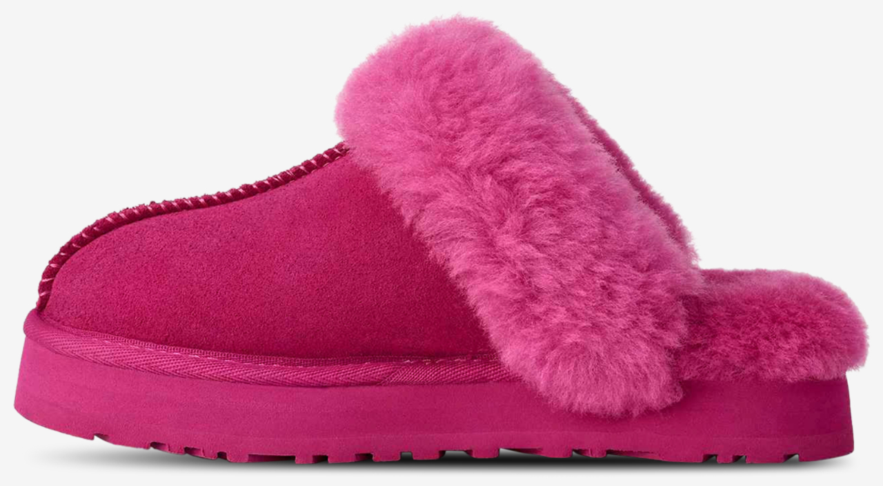 UGG Disquette Image 2 of 5. Tap to open photo gallery.