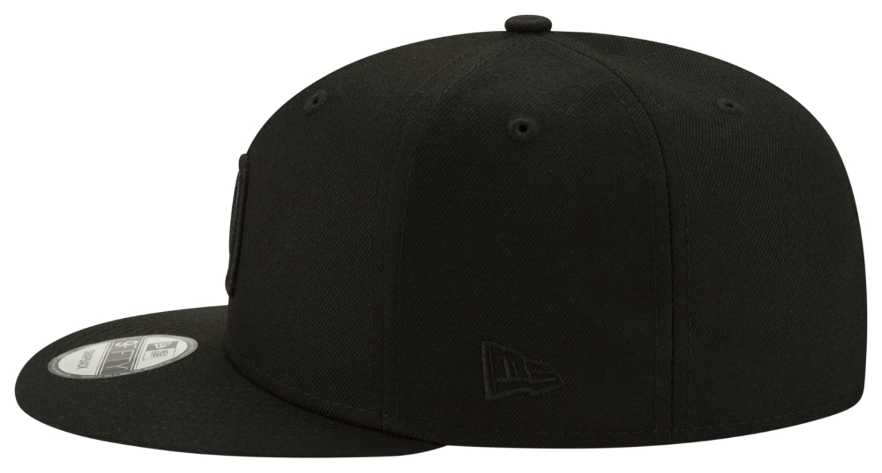 New Era Suns Bow Snapback Image 6 of 6. Tap to open photo gallery.