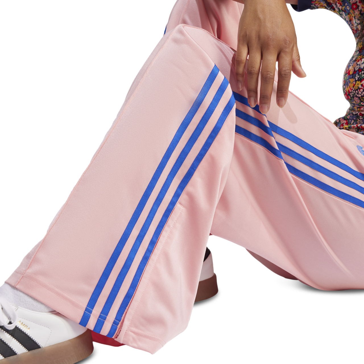 アディダス x Oasis Tour Firebird Track Pants adidas x Oasis Tour Firebird Track Pants Noble Maroon Men's - SS25