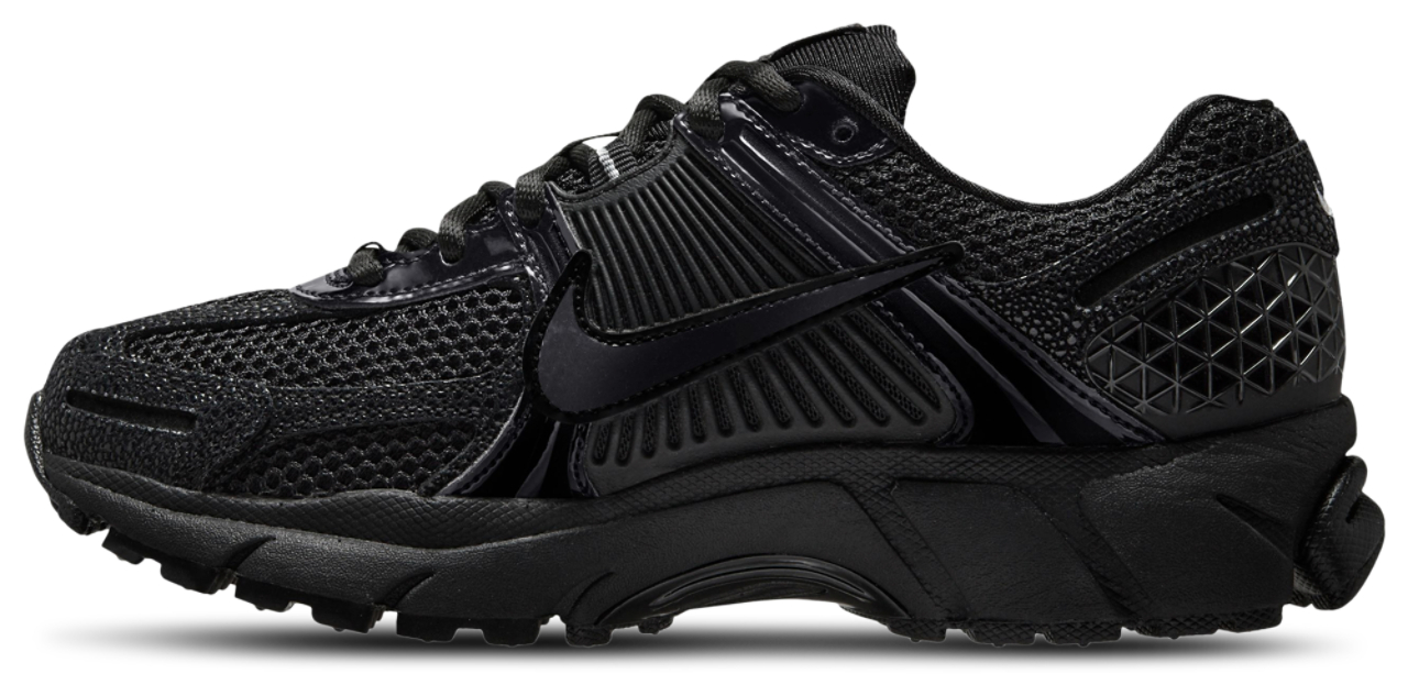 Nike Zoom Vomero 5 SE  Image 2 of 4. Tap to open photo gallery.