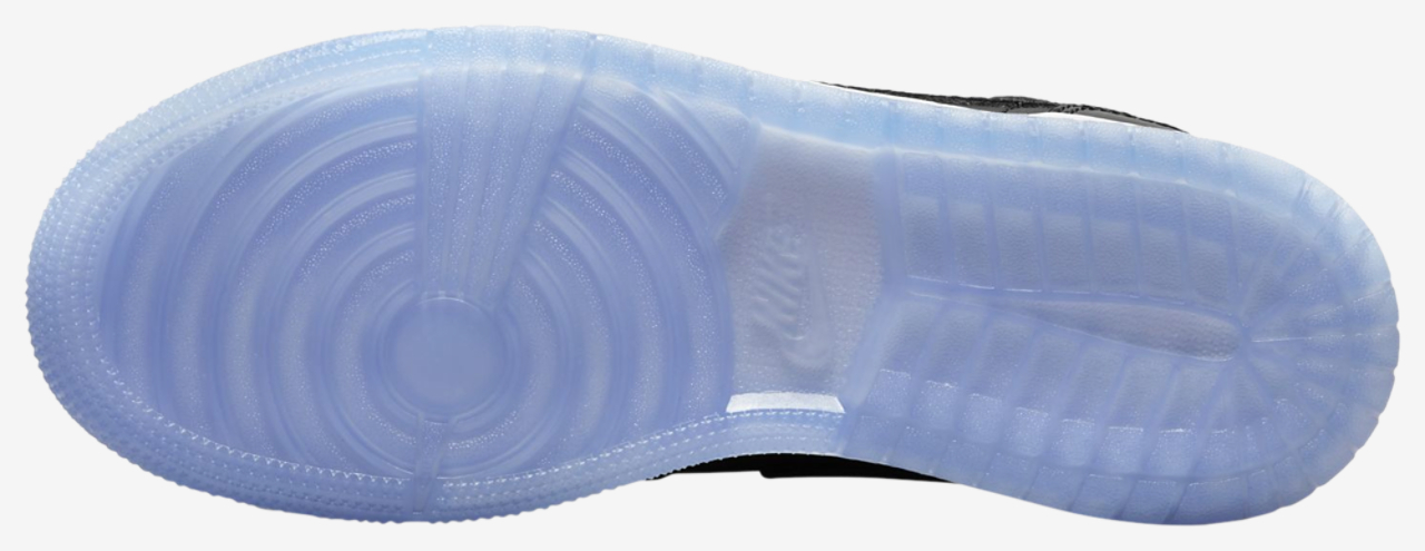 Jordan Air Jordan 1 Mid SE Image 6 of 6. Tap to open photo gallery.