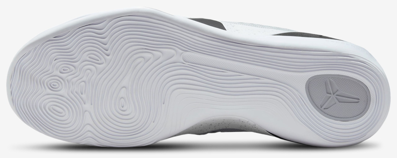 Nike Kobe 9 Elite Low EM Image 5 of 5. Tap to open photo gallery.