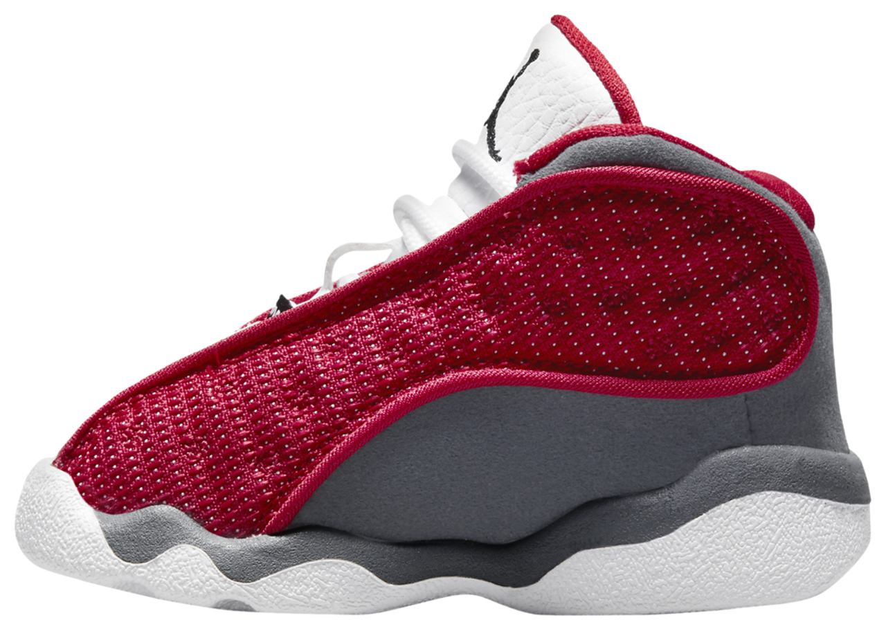 Jordan Retro 13  Image 2 of 3. Tap to open photo gallery.