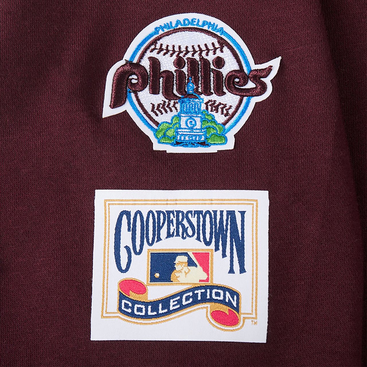 Pro Standard Philadelphia Phillies Classic Flc Fz Hoodie Image 7 of 7. Tap to open photo gallery.