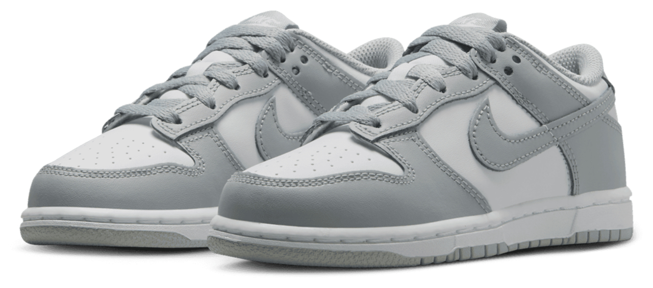 Nike Dunk Low  Image 6 of 8. Tap to open photo gallery.