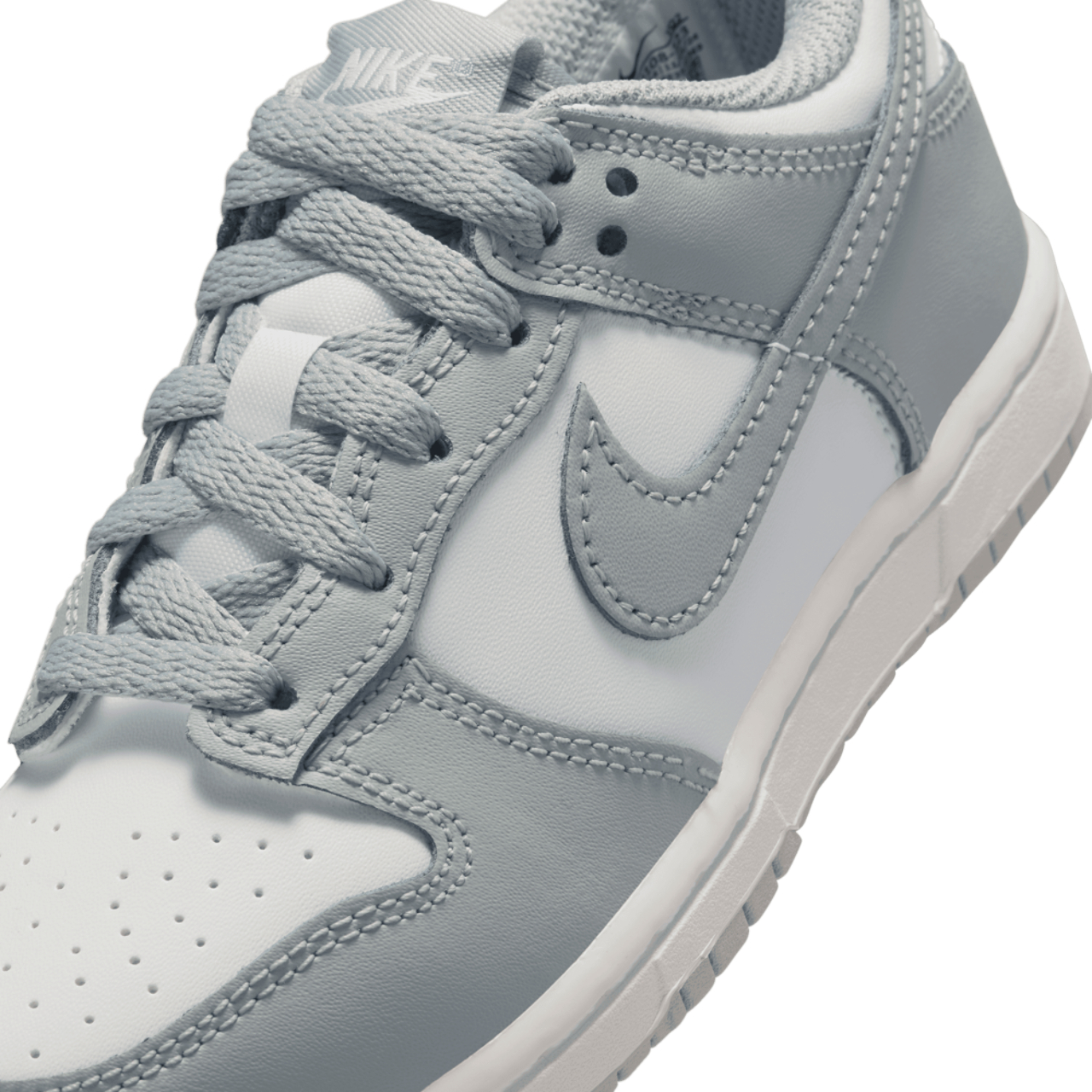 Nike Dunk Low  Image 7 of 8. Tap to open photo gallery.