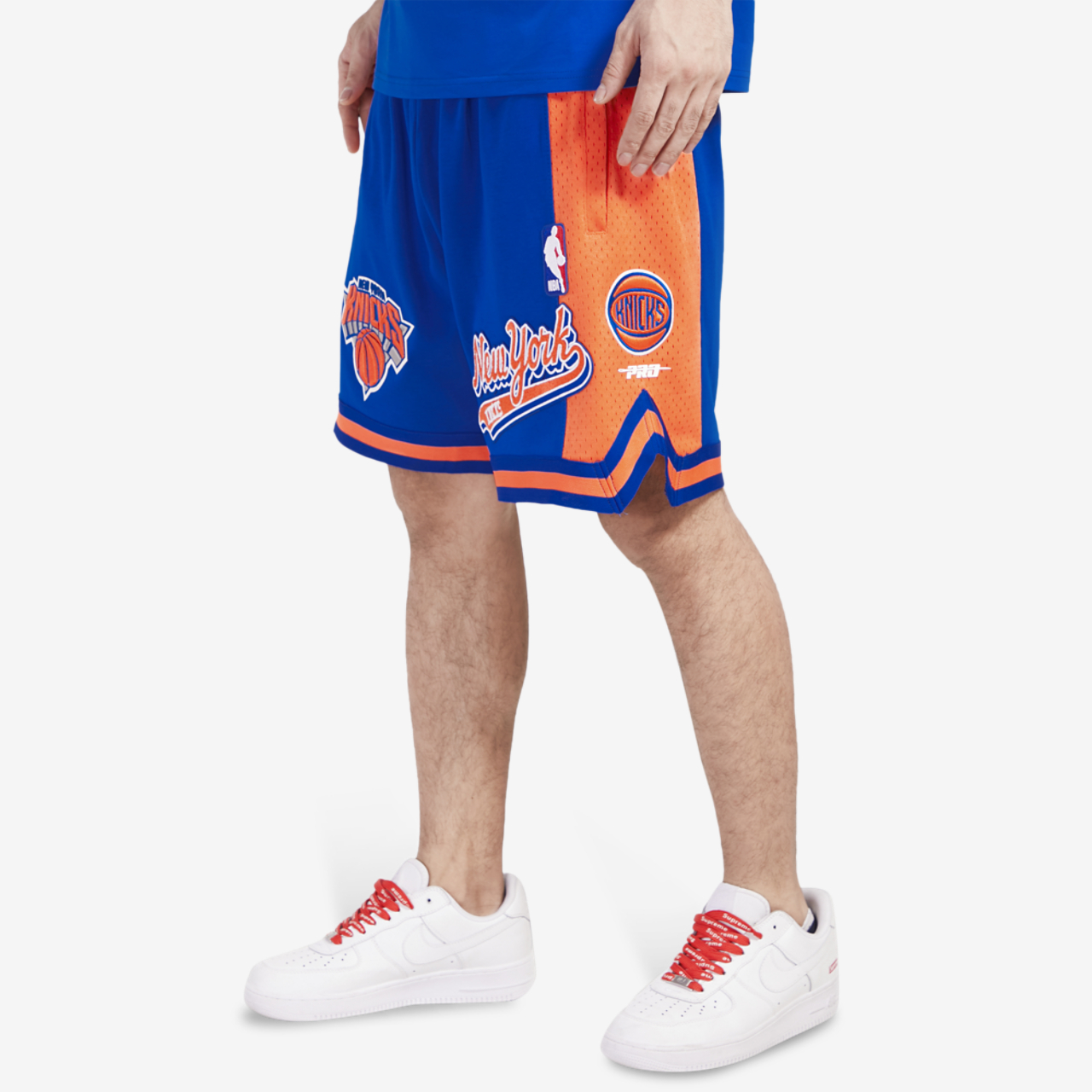 Pro Standard KNICKS SCRIPT TAIL DK 2.0 SHORT Image 4 of 4. Tap to open photo gallery.