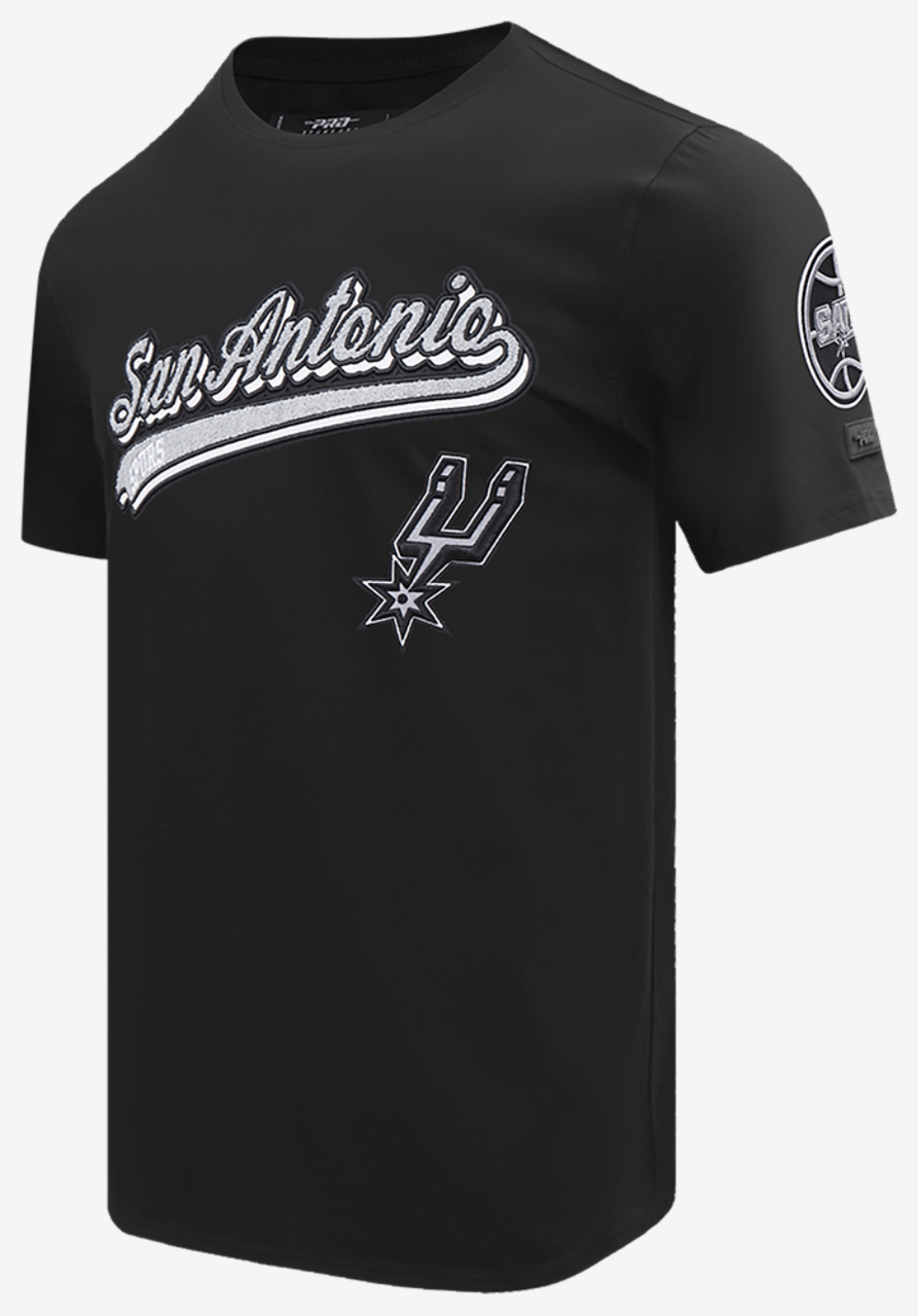 Pro Standard SPURS SCRIPT TAIL SJ TEE Image 3 of 7. Tap to open photo gallery.