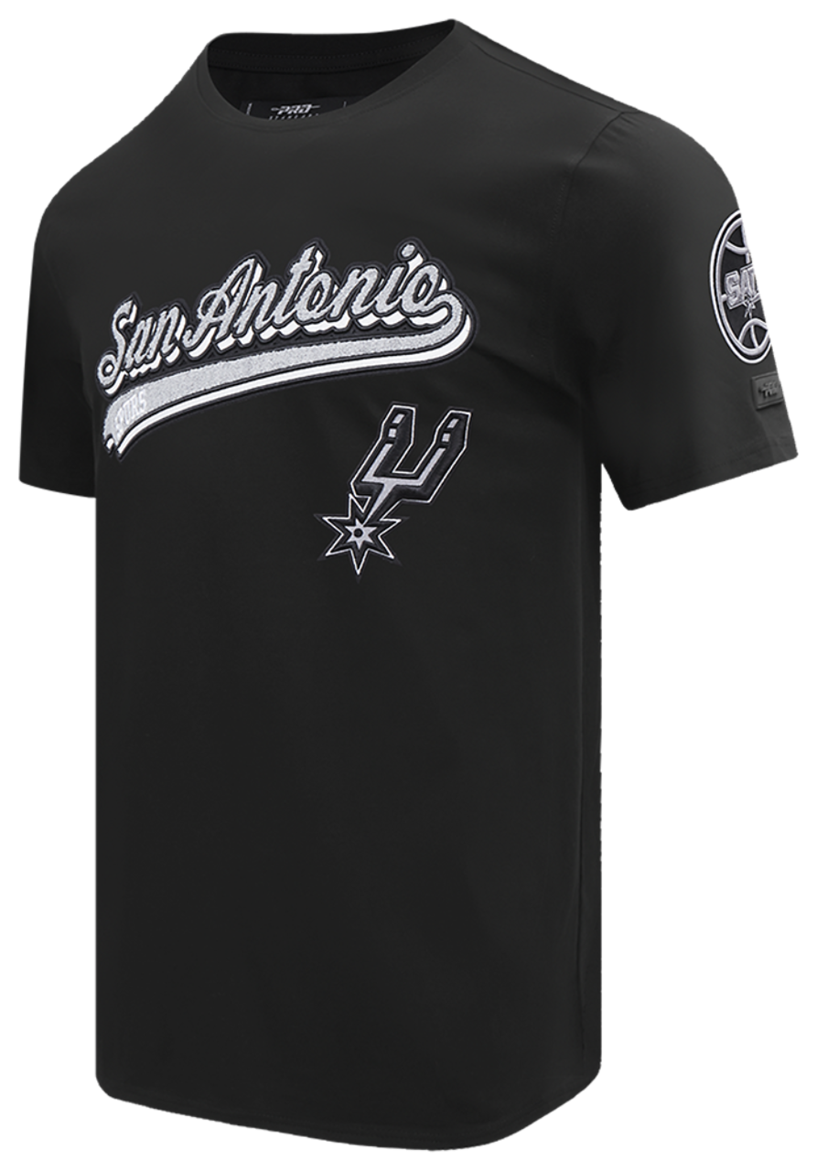 Pro Standard SPURS SCRIPT TAIL SJ TEE Image 3 of 7. Tap to open photo gallery.