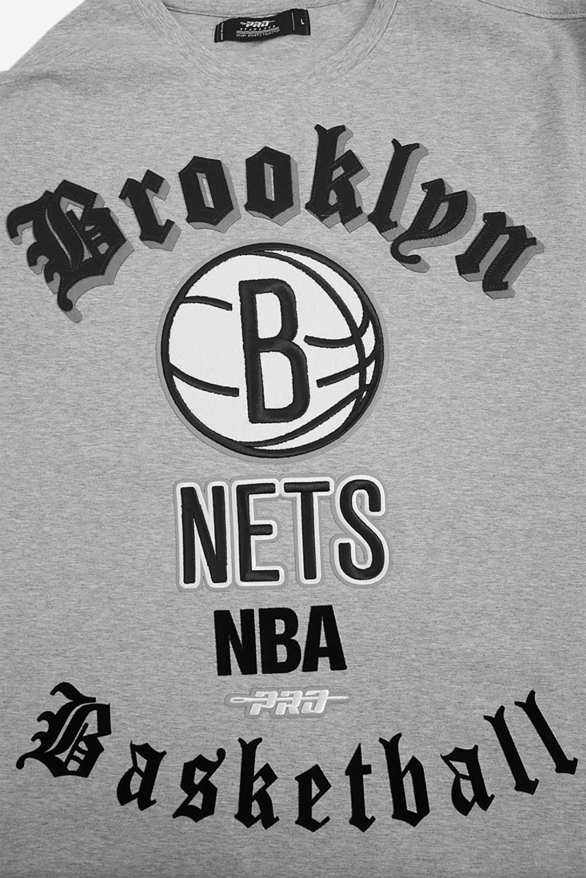 Pro Standard NETS OLD ENGLISH SJ TEE Image 5 of 6. Tap to open photo gallery.