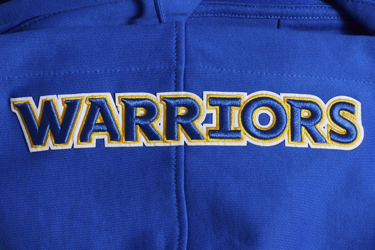 Pro Standard WARRIORS OLD ENGLISH FLC PO HOODIE Image 8 of 8. Tap to open photo gallery.