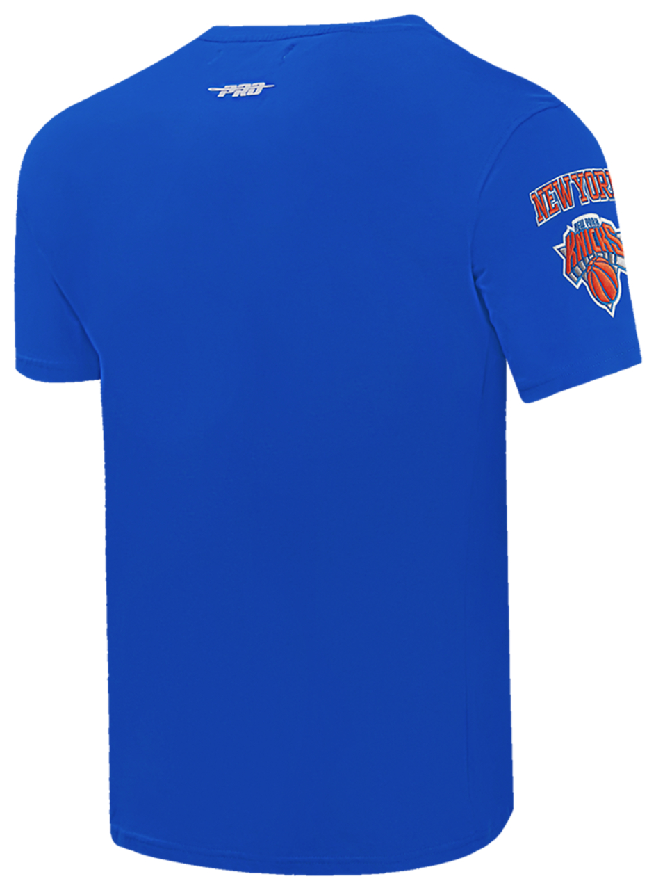 Pro Standard KNICKS OLD ENGLISH SJ TEE Image 4 of 6. Tap to open photo gallery.