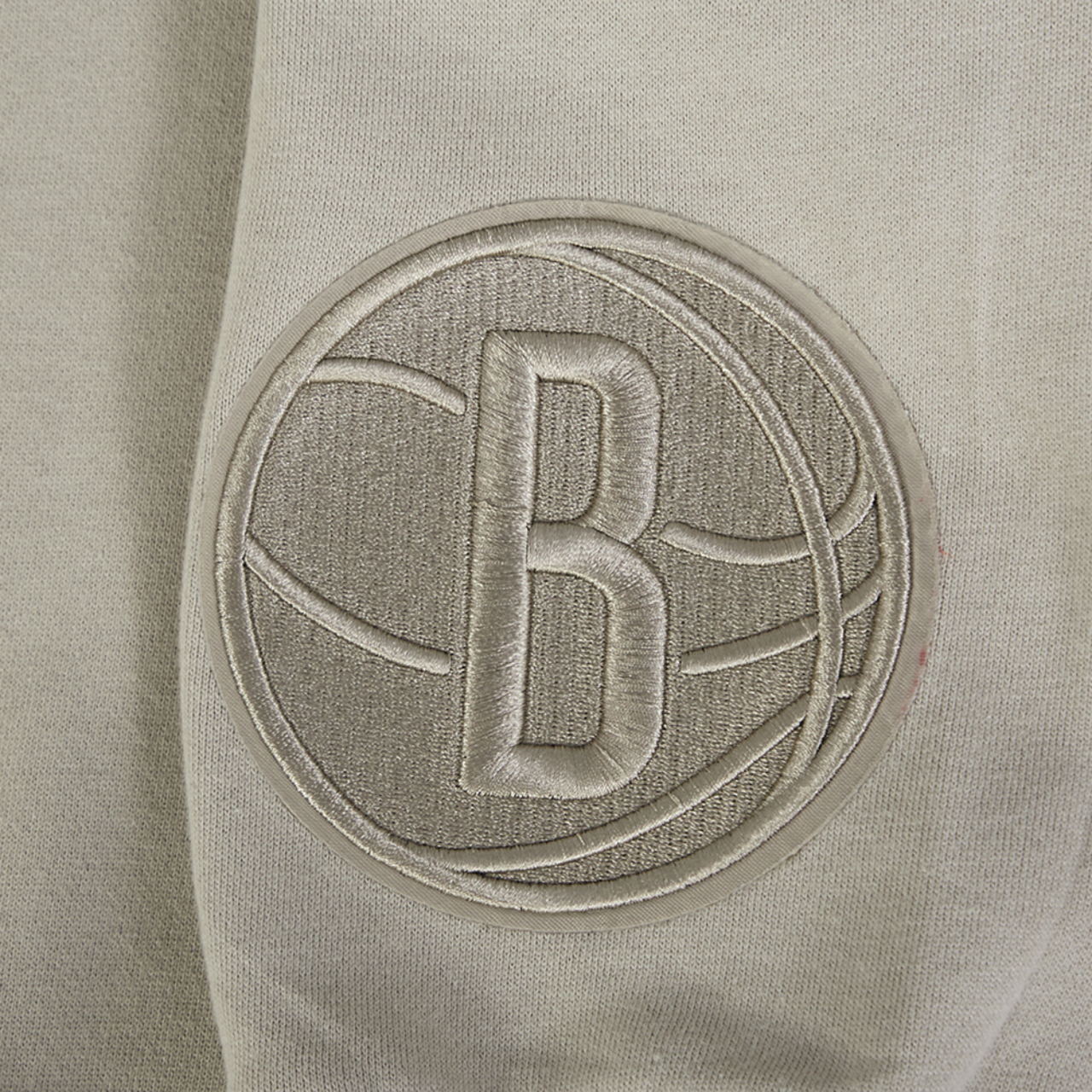 Pro Standard BROOKLYN NETS SWEATSHIRT Image 5 of 7. Tap to open photo gallery.