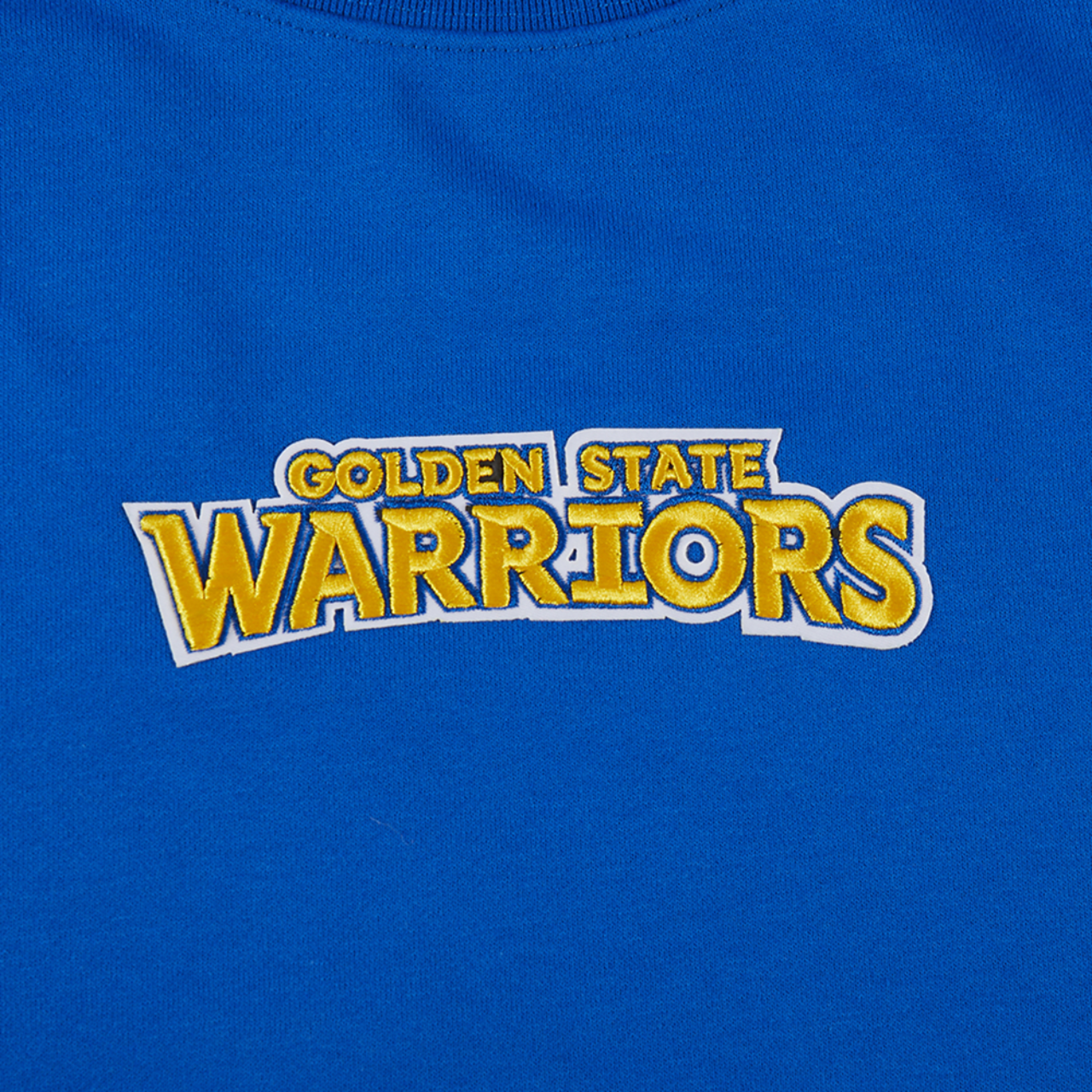 Pro Standard GOLDEN STATE WARRIORS SWEATSHIRT Image 6 of 6. Tap to open photo gallery.