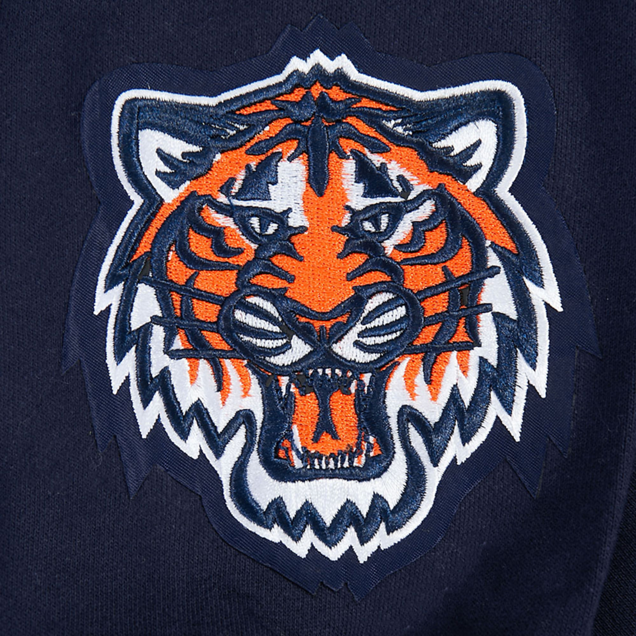 Pro Standard DETROIT TIGERS SWEATSHIRT Image 4 of 4. Tap to open photo gallery.