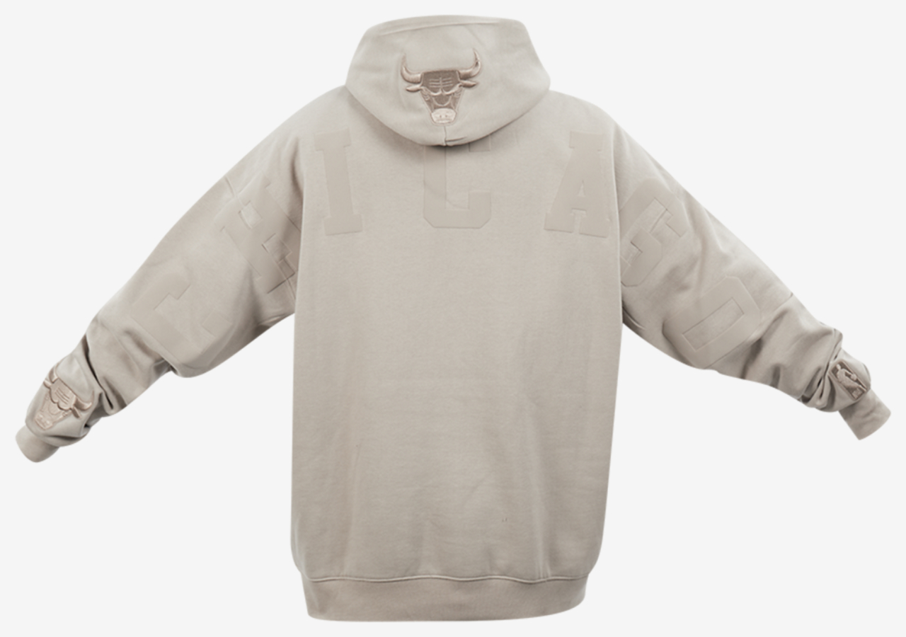 Pro Standard Bulls Logo Hoodie Image 5 of 8. Tap to open photo gallery.