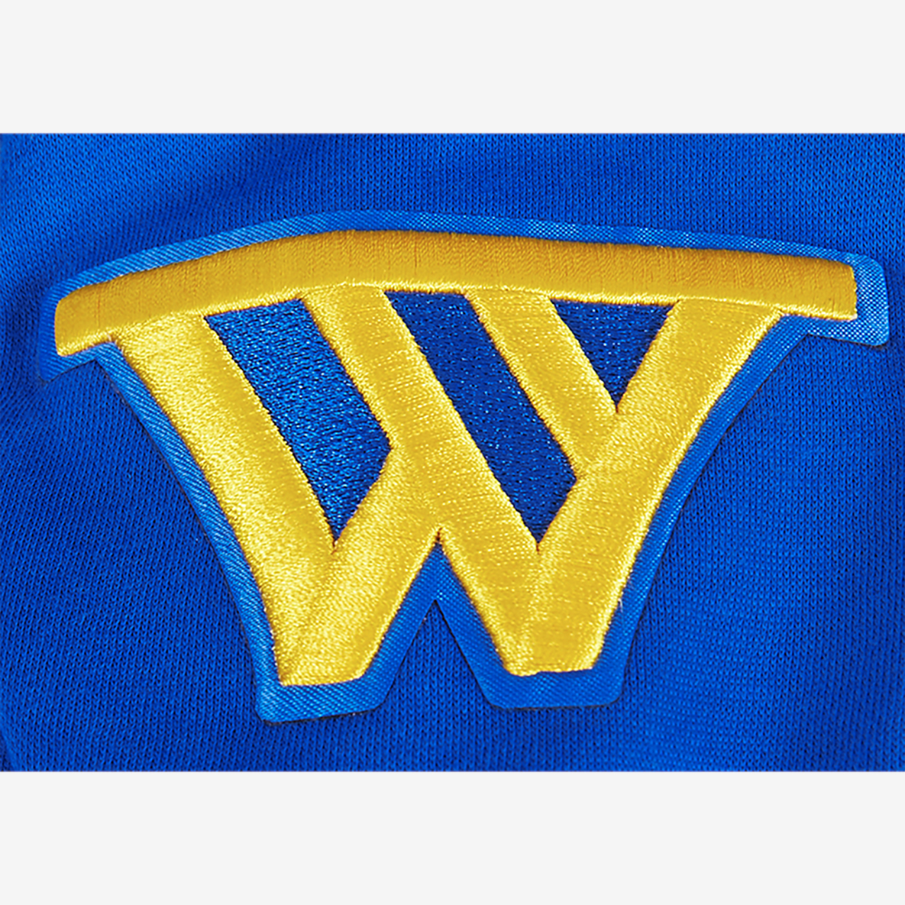 Pro Standard Golden State Warriors Classic Flc Po Hoodie Image 8 of 8. Tap to open photo gallery.