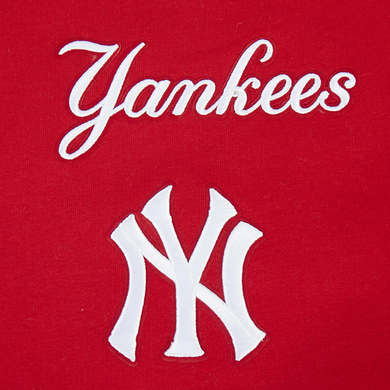 Pro Standard NEW YORK YANKEES SWEATSHIRT Image 4 of 5. Tap to open photo gallery.