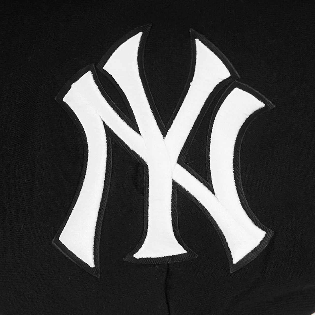 Pro Standard Yankees Pullover Hoodie Image 4 of 4. Tap to open photo gallery.