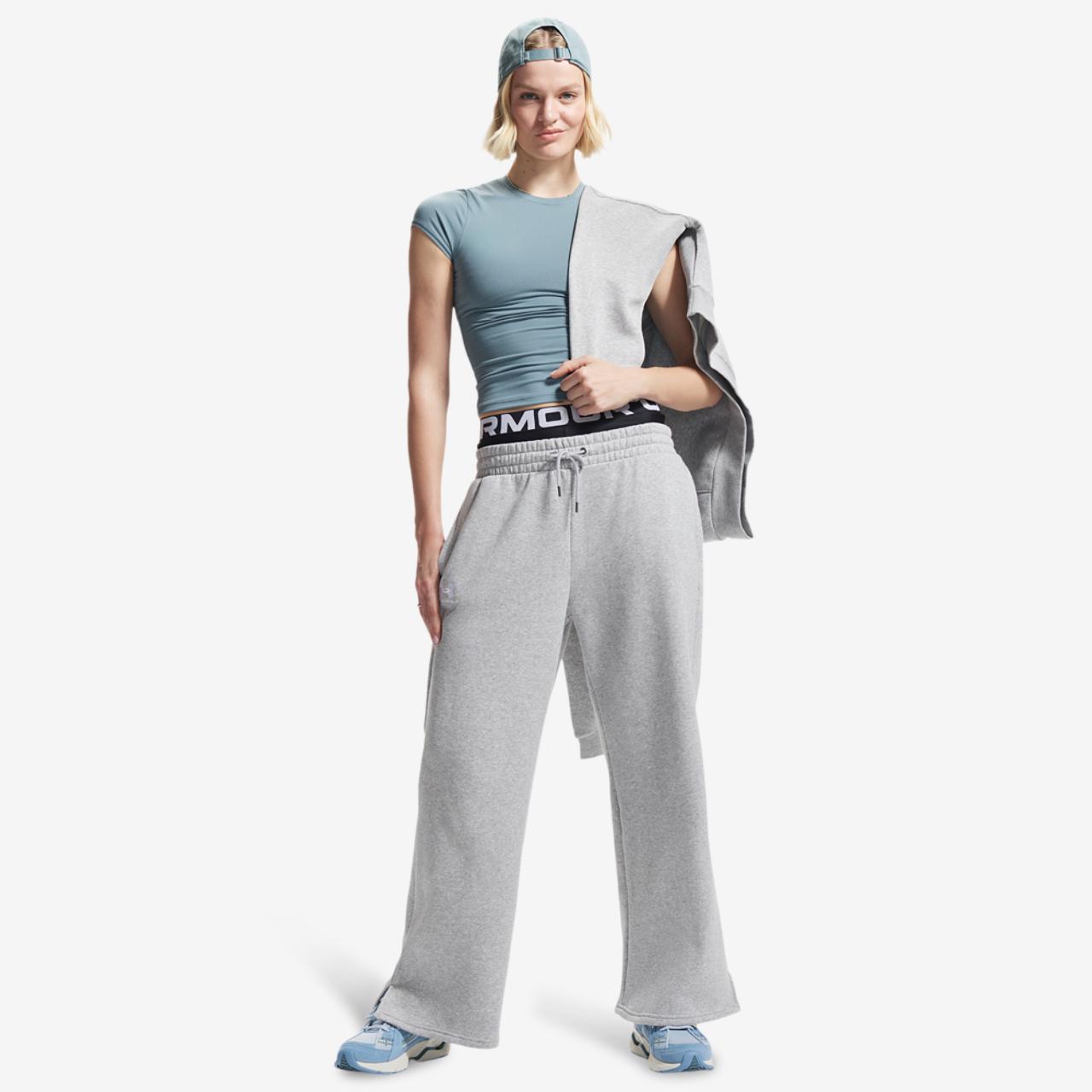 Under Armour Icon Fleece Wide Leg Pants Image 3 of 3. Tap to open photo gallery.